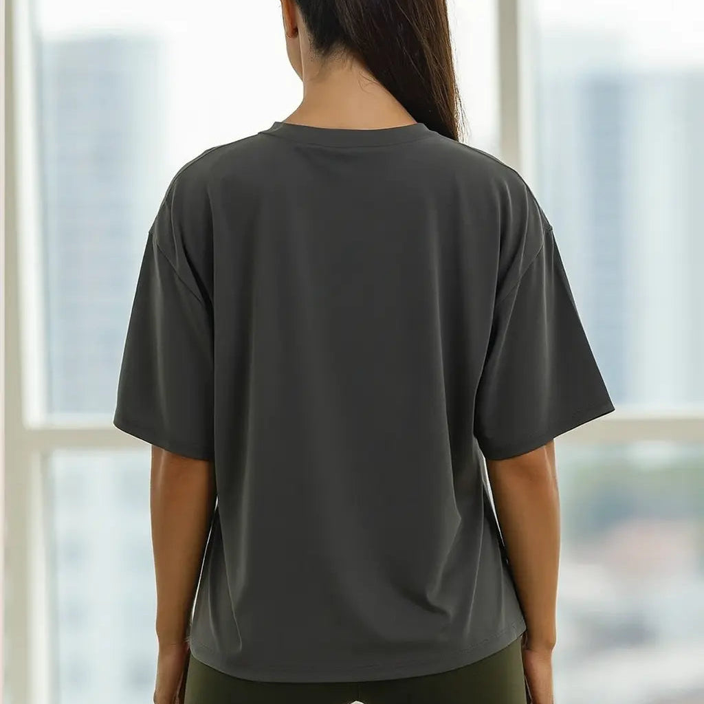 women tanktop bak view