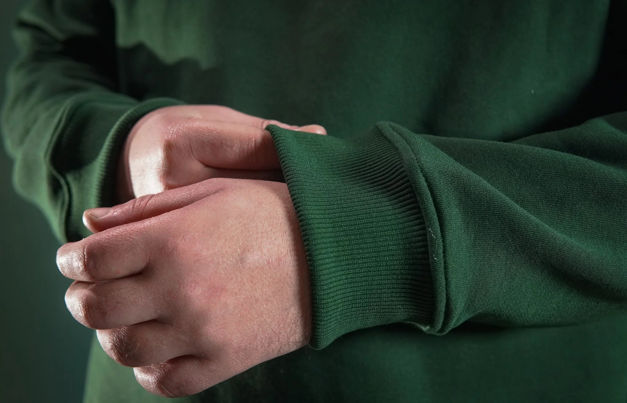 Men’s winter fleece sweatshirt  Green, detailed view of fabric texture and stitching