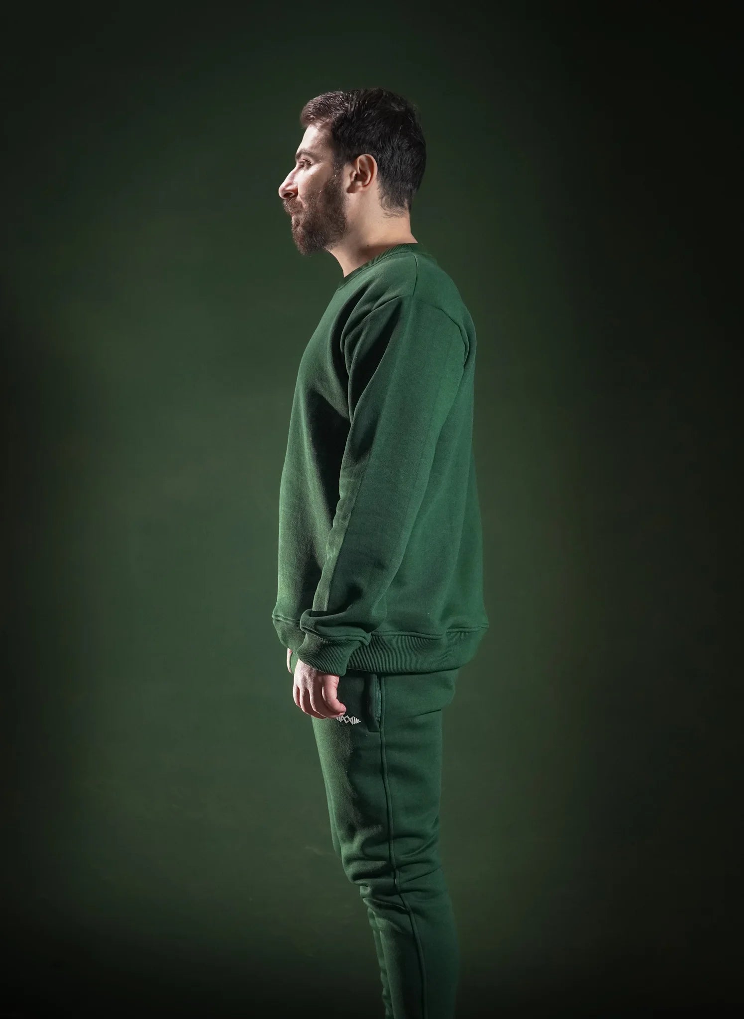 Men’s winter fleece sweatshirt  Green, side view Perfect for gym & streetwear