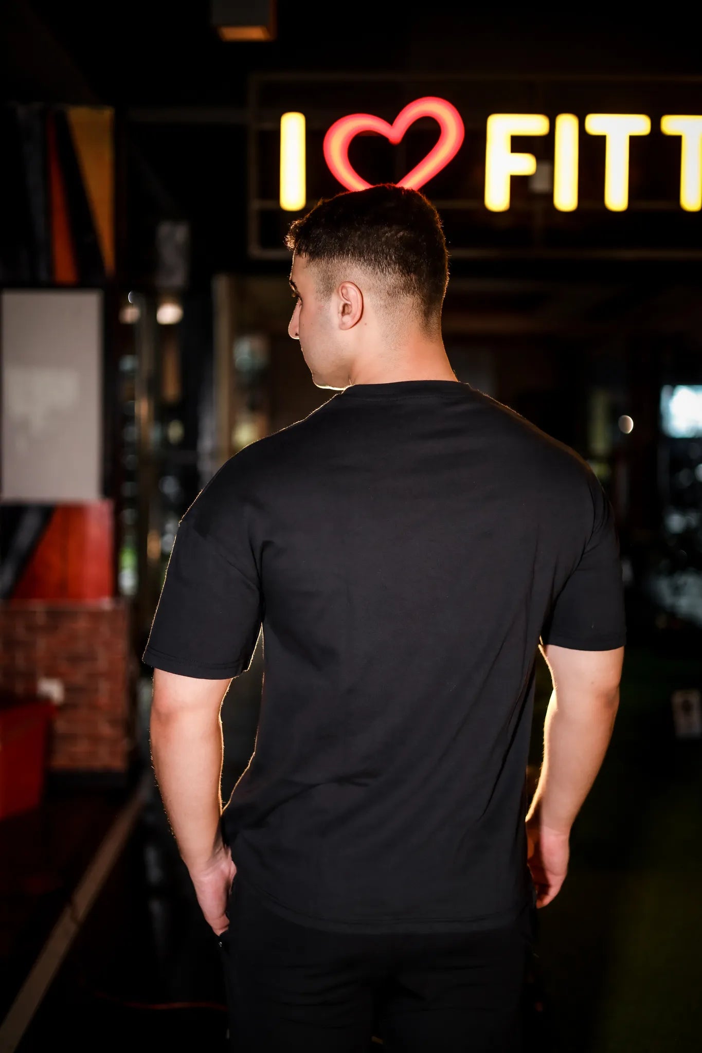 Murks wear over size Tee , offering full support for active wear